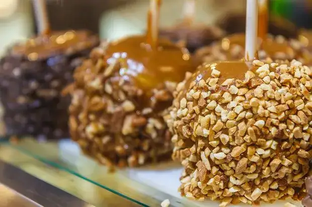 Słodkie przekąski na szybko – proste pomysły bez wysiłku i długiego przygotowania