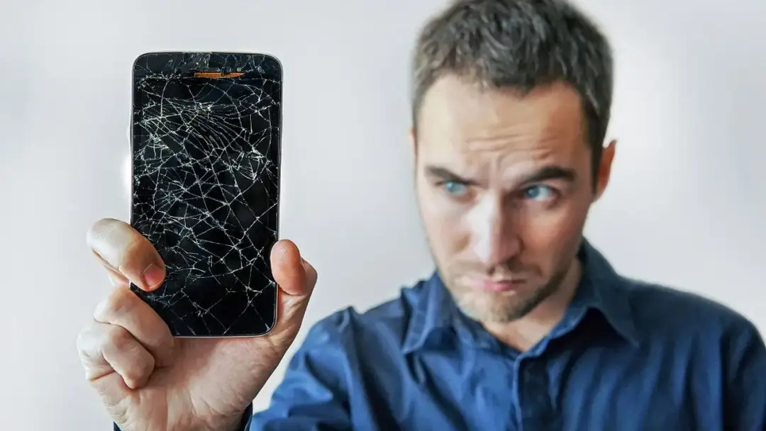 Jak naprawić wyświetlacz w telefonie - uniknij kosztownych błędów