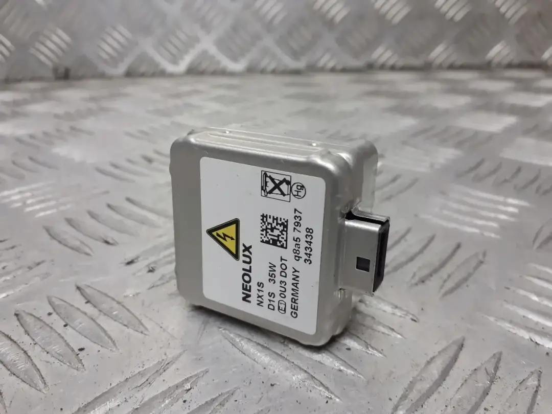 Neolux NX1S D1S 35W: Jakość Osram za mniej? Ekspert radzi