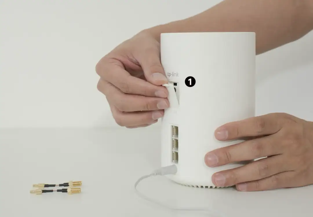 Jak podłączyć antenę zewnętrzną do routera TP-Link i poprawić sygnał