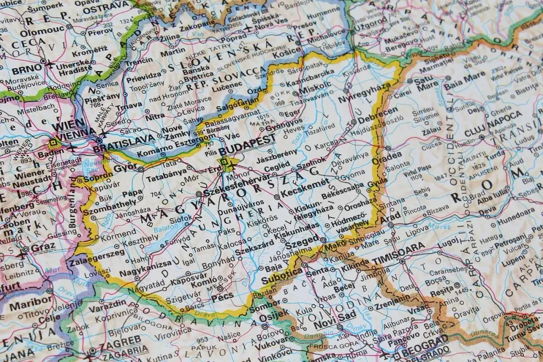 Jakiej waluty używać na Węgrzech, by uniknąć niepotrzebnych kosztów i problemów?