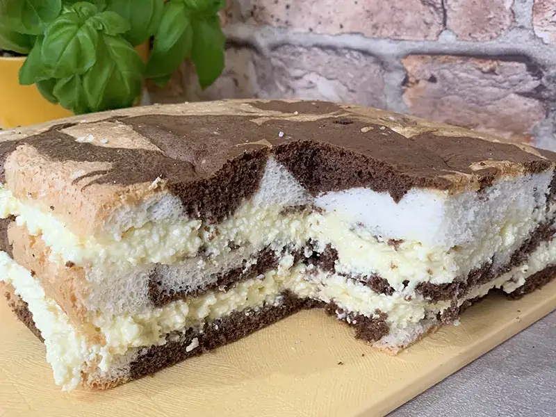 Prosty przepis na ciasto łaciate – jak uzyskać idealny wzór łat krok po kroku