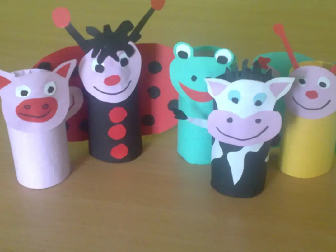 Jak zrobić ozdoby z rolek po papierze toaletowym – kreatywne pomysły na DIY