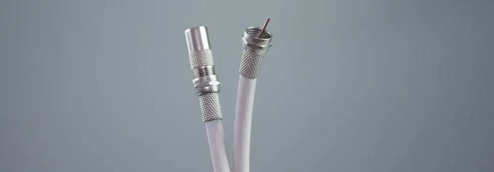 Jaki kabel do anteny satelitarnej - uniknij strat sygnału i kosztów