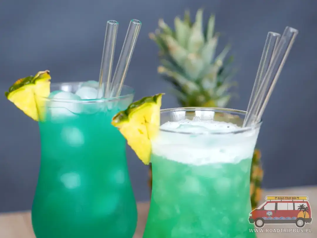 Jak zrobić drinki z Blue Curacao? Przepisy i porady eksperta!