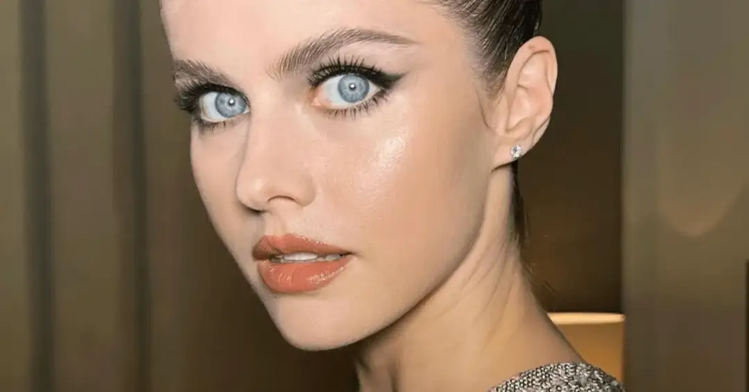 Rzęsy 1 do 1: Naturalny efekt, pielęgnacja, cena. Czy to dla Ciebie?