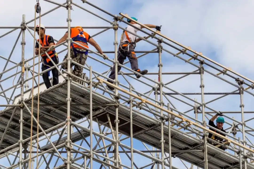 Kurs montera rusztowań w Szwecji - poznaj wymagania i koszty