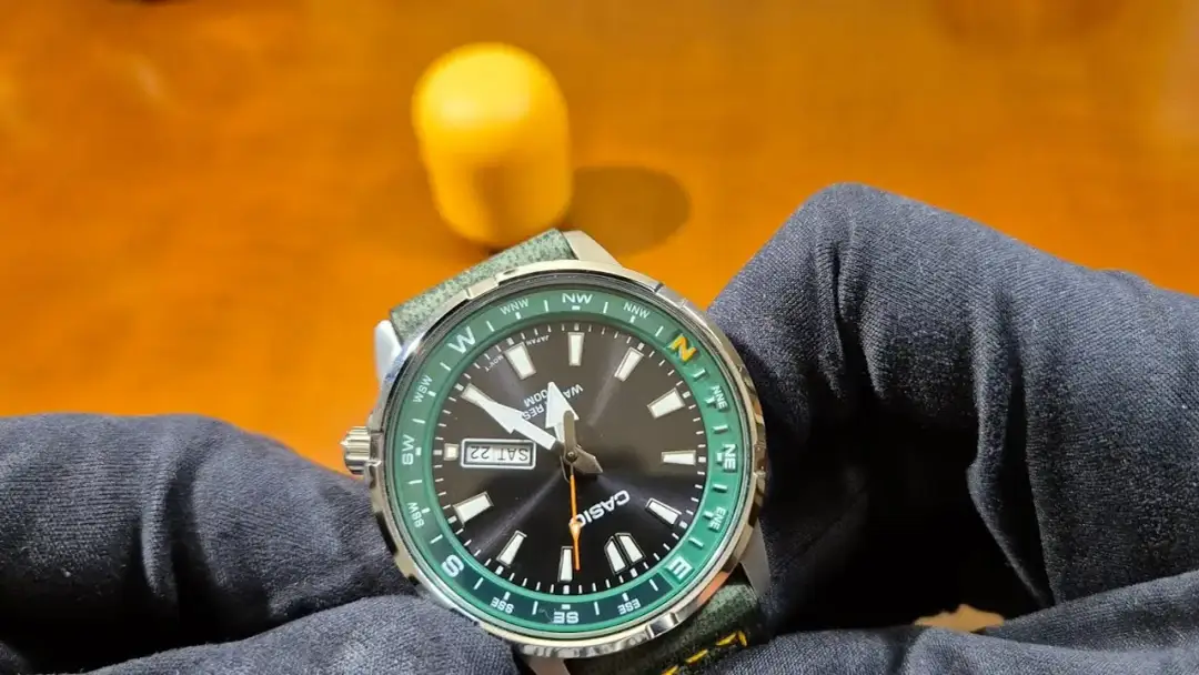 Jak działa kompas w zegarku Casio? Odkryj jego tajemnice i zastosowania