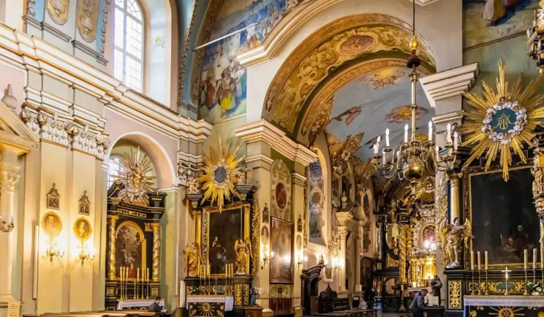 Kościół Wizytek w Warszawie: Perła baroku. Historia i architektura świątyni