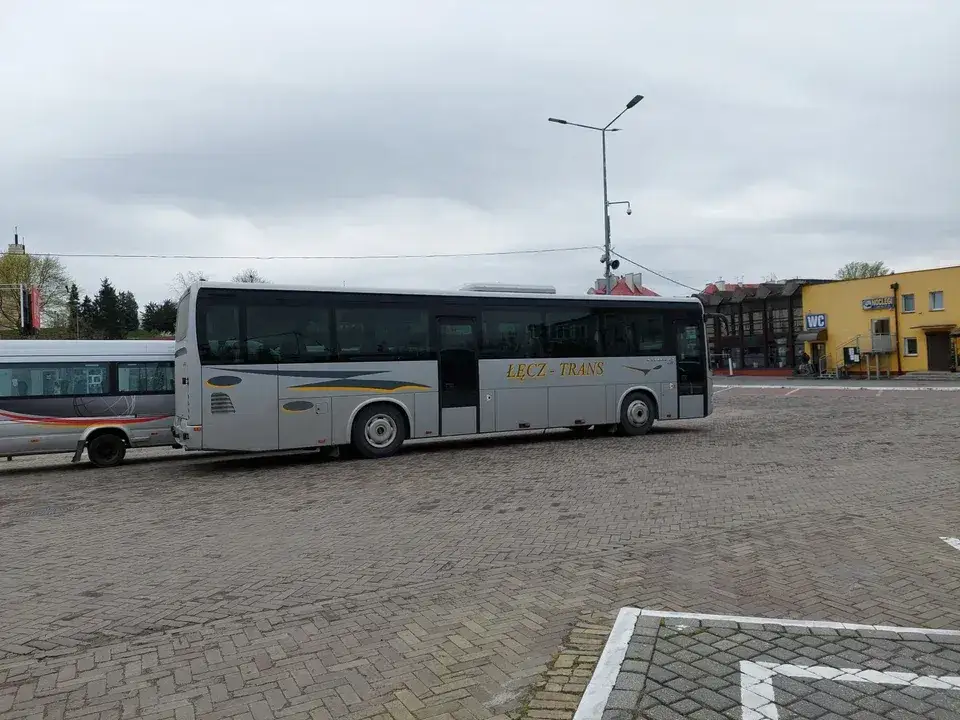 Przystanki Łęcz Trans i rozkład jazdy: Planuj podróż bez stresu