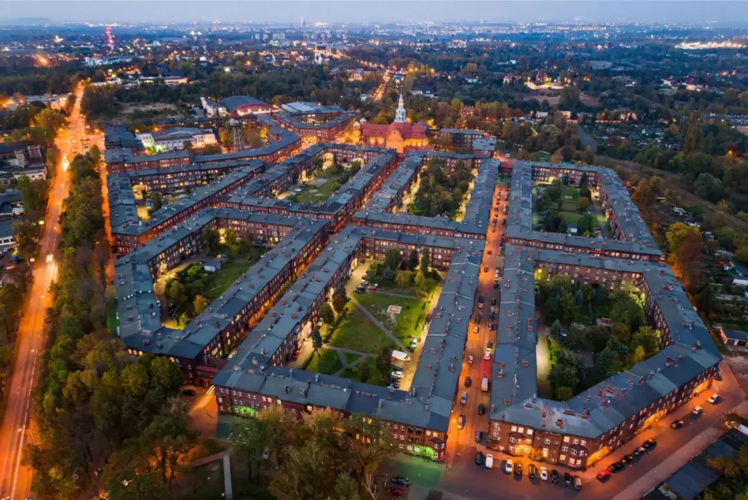 Najciekawsze atrakcje w Nikiszowcu, które musisz zobaczyć Najciekawsze atrakcje w Nikiszowcu, które musisz zobaczyć