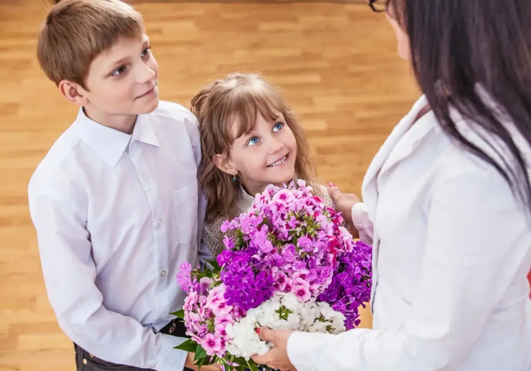 Co powiedzieć wychowawczyni na koniec roku, aby wyrazić wdzięczność?