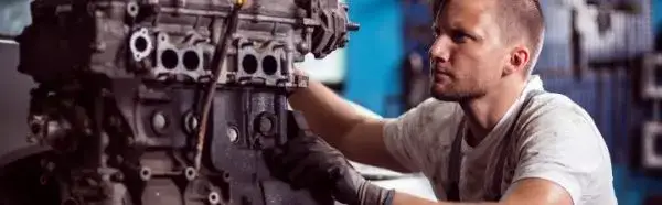 Co to jest swap silnika i dlaczego może zmienić Twoje auto?