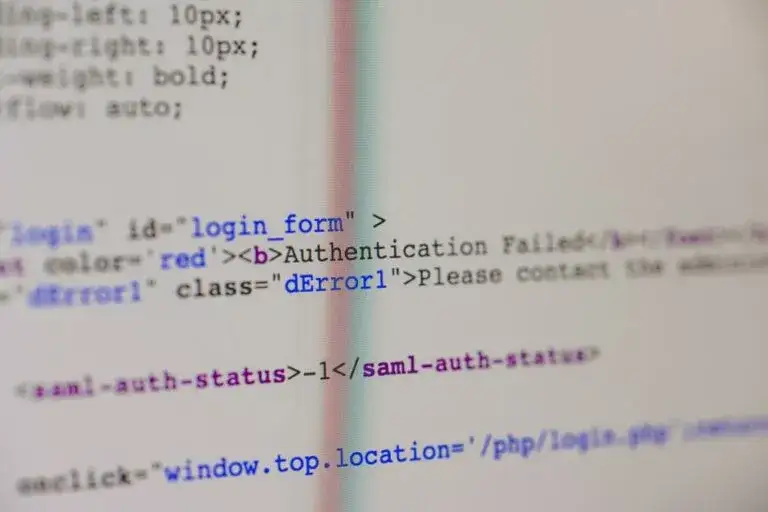 Jak łatwo skopiować kod HTML ze strony – proste kroki i ważne ostrzeżenia