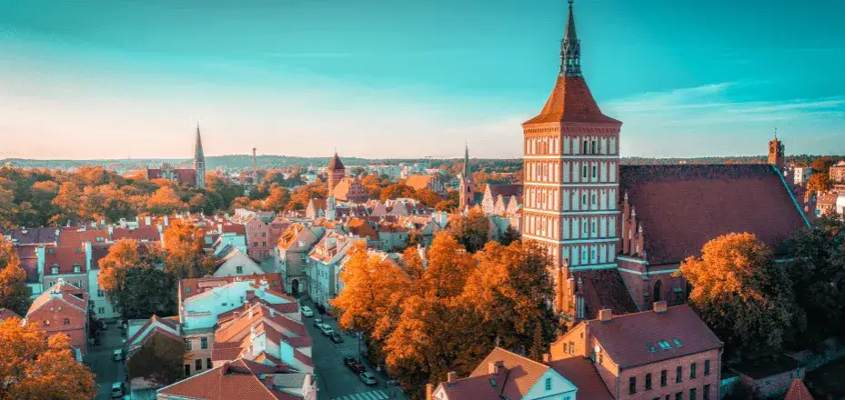 Mikołajki: Gdzie zjeść? Odkryj najlepsze smaki Mazur!