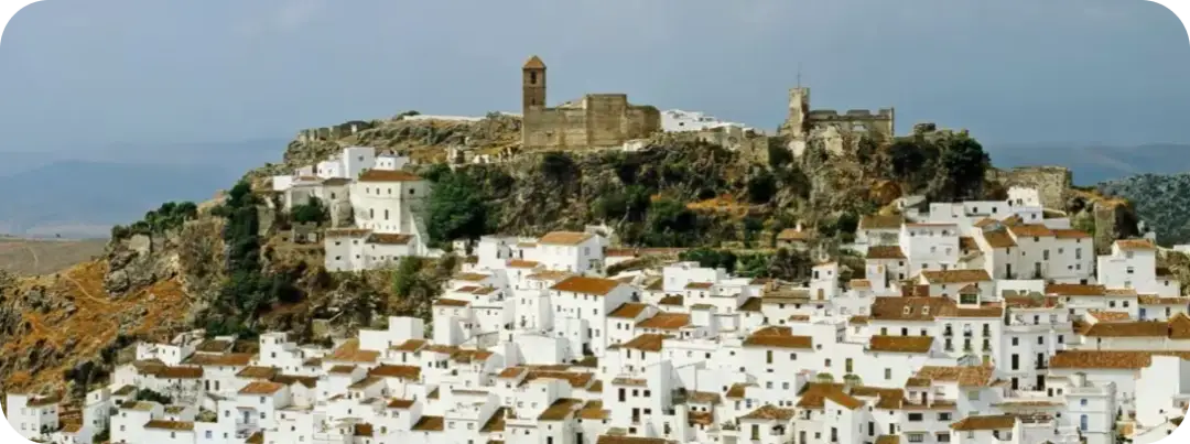 Jak zamieszkać w Hiszpanii: uniknij najczęstszych pułapek i problemów