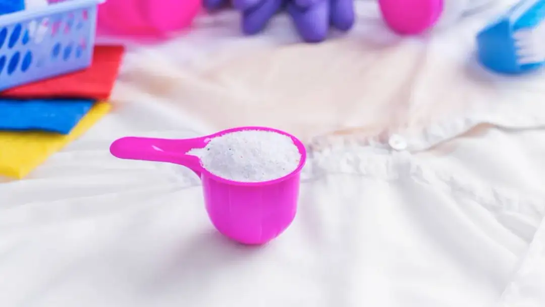 Najlepsze odplamiacze na stare plamy, które naprawdę działają