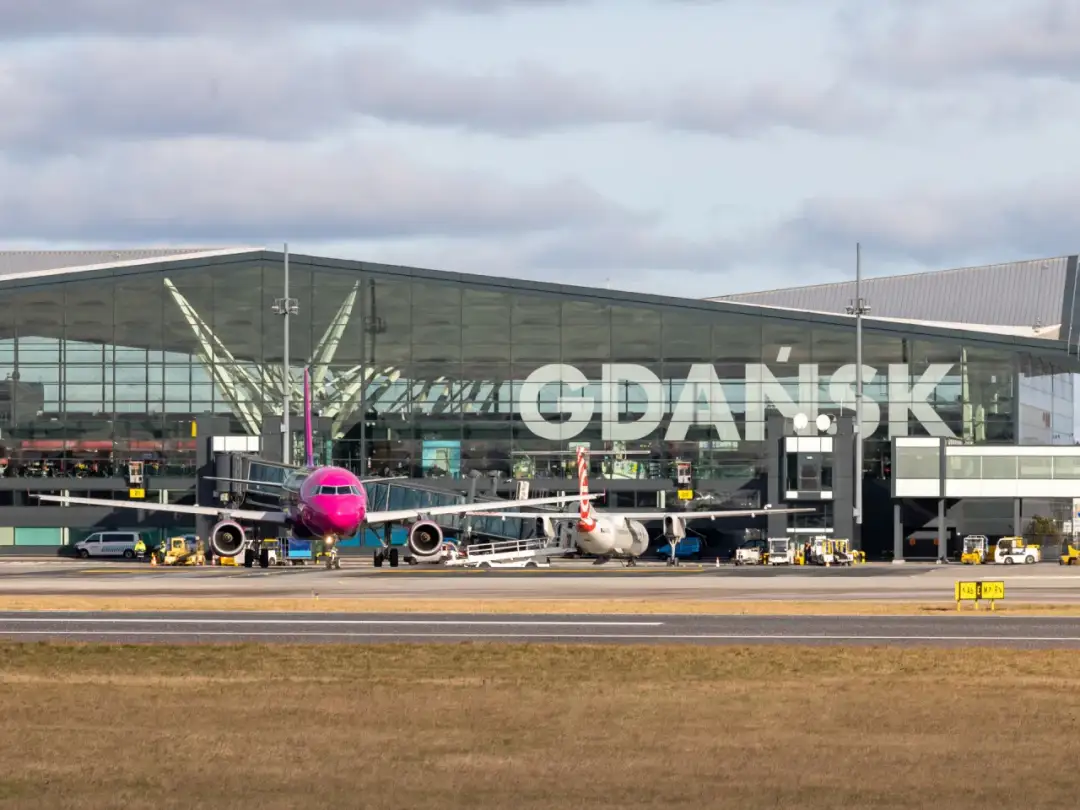 Gdzie polecisz z Łodzi? Kierunki, czartery i nowości na 2026!