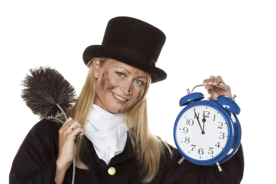 Co robi kominiarz i dlaczego jego praca jest kluczowa dla bezpieczeństwa?