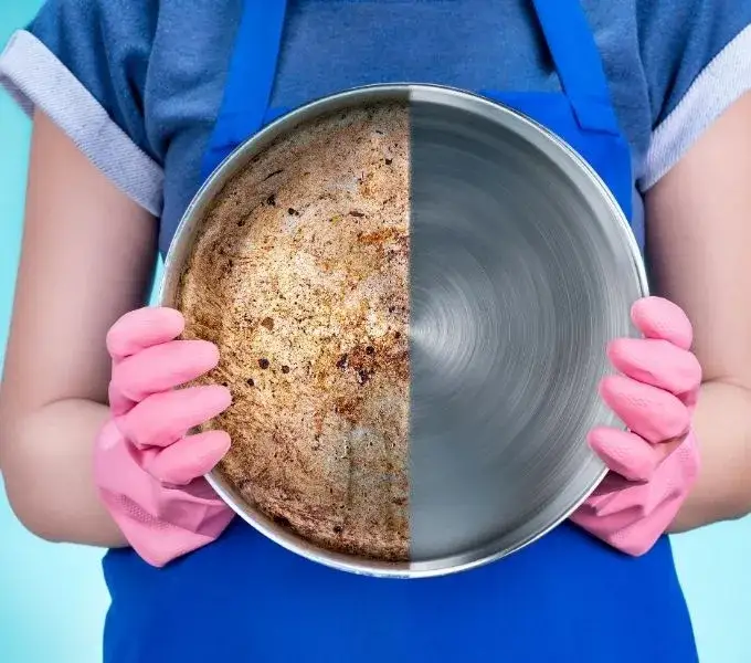 Jak czyścić patelnię żeliwną, aby uniknąć rdzy i uszkodzeń