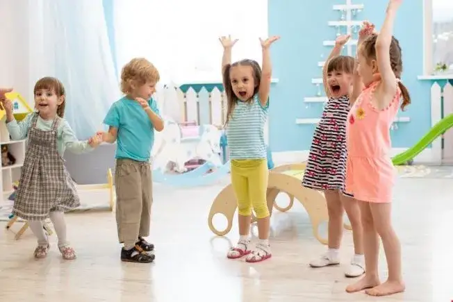 Dofinansowanie dzieci z orzeczeniem: Jak uzyskać wsparcie finansowe?