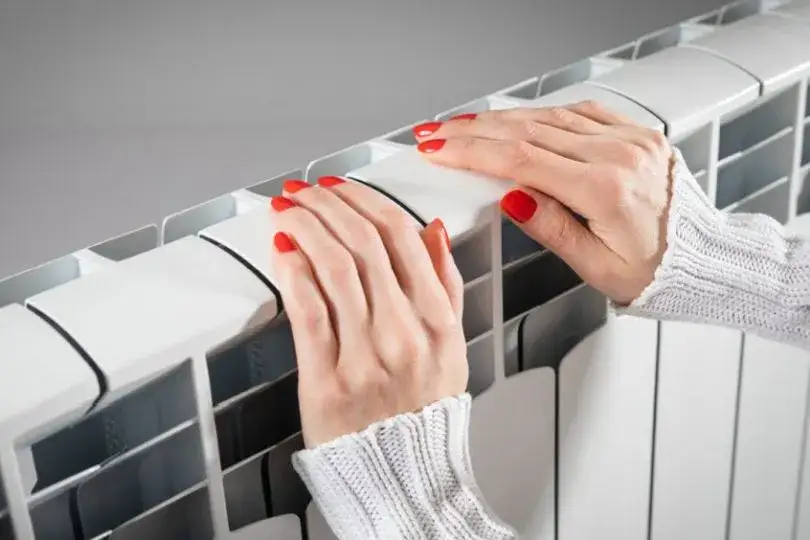 Czy można odpowietrzać gorące grzejniki bez ryzyka poparzenia?