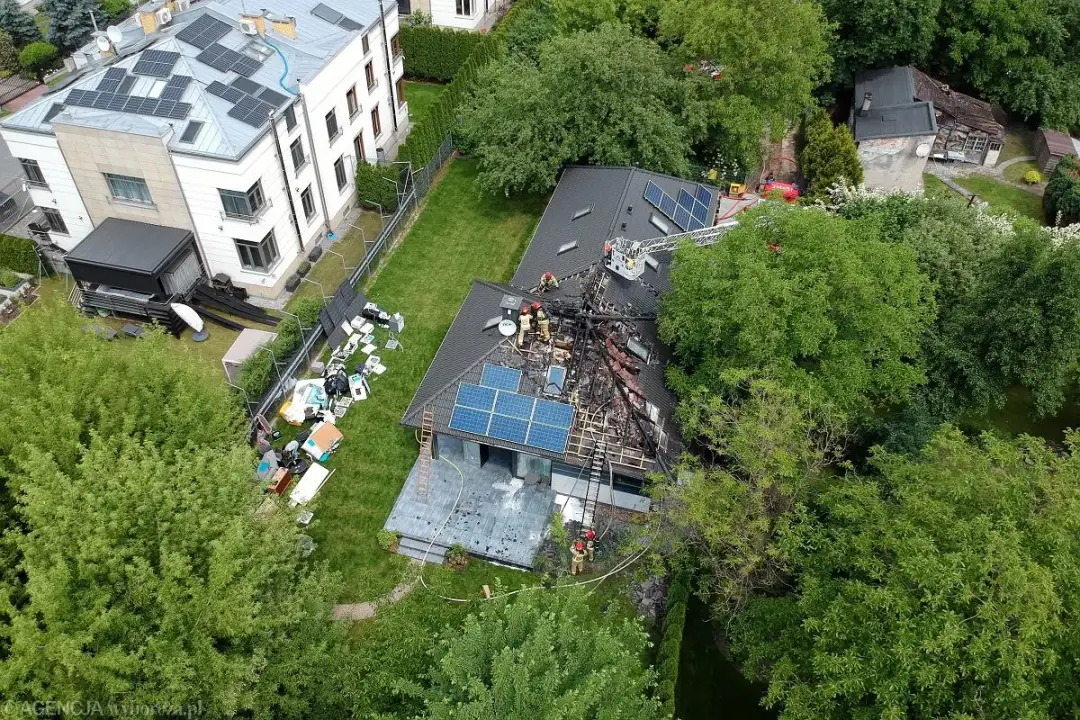 Zasilanie bezpiecznika: od góry czy od dołu? Decyzja eksperta!