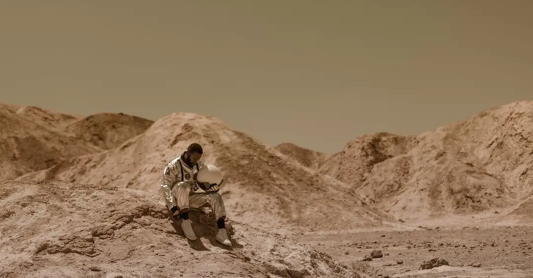 Missing - energetyczny nowy thriller sci-fi z 2023 roku. Recenzja