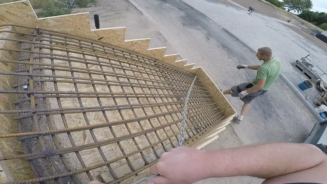 Zbrojenie schodów płytowych – uniknij najczęstszych błędów w budowie