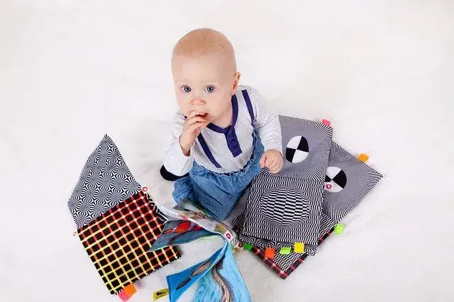 Jak zrobić zabawkę sensoryczną, która rozweseli każde dziecko