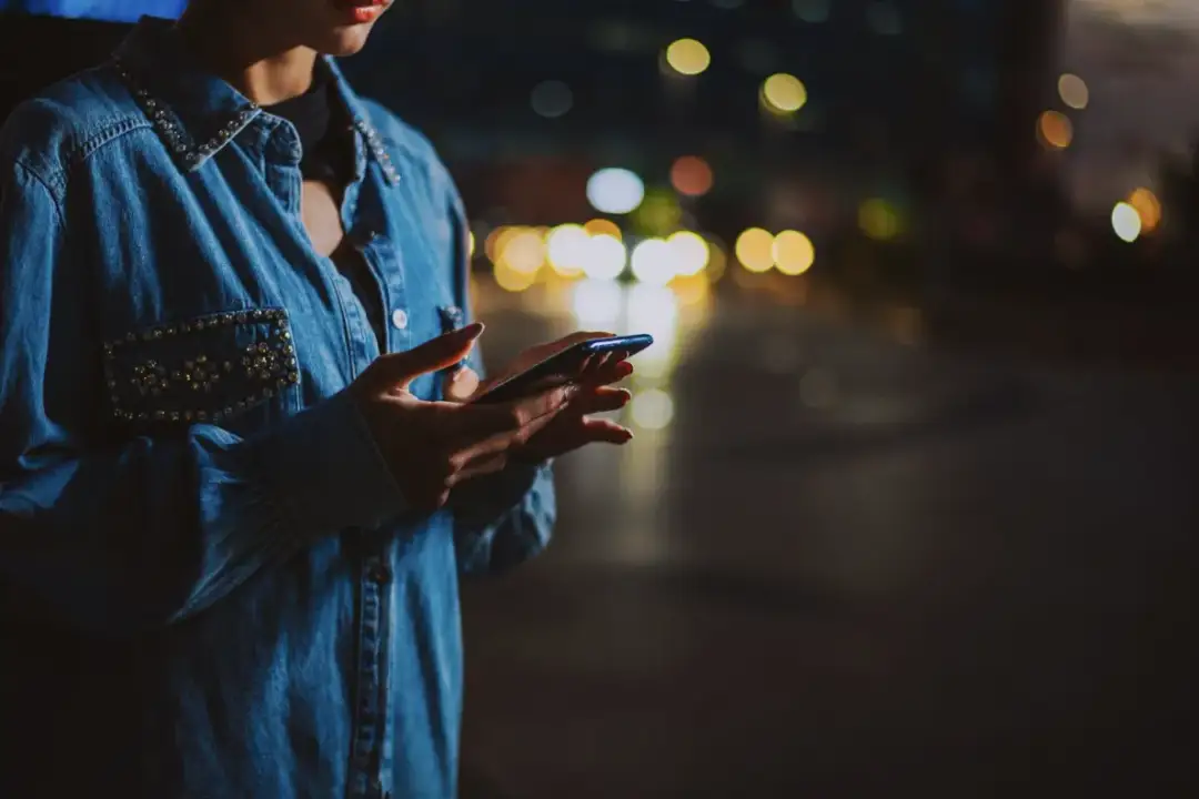 Polskie platformy rozrywkowe online: legalność, płatności w PLN, bonusy i praktyczne ryzyka