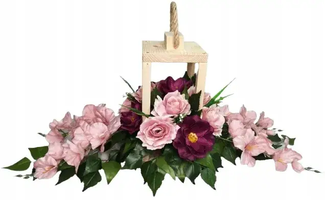 Jak zrobić lampion z kwiatami na cmentarz - proste i piękne pomysły