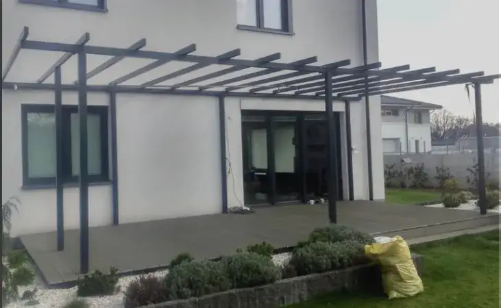 Konstrukcja metalowa tarasu: jak zbudować trwały i elegancki taras