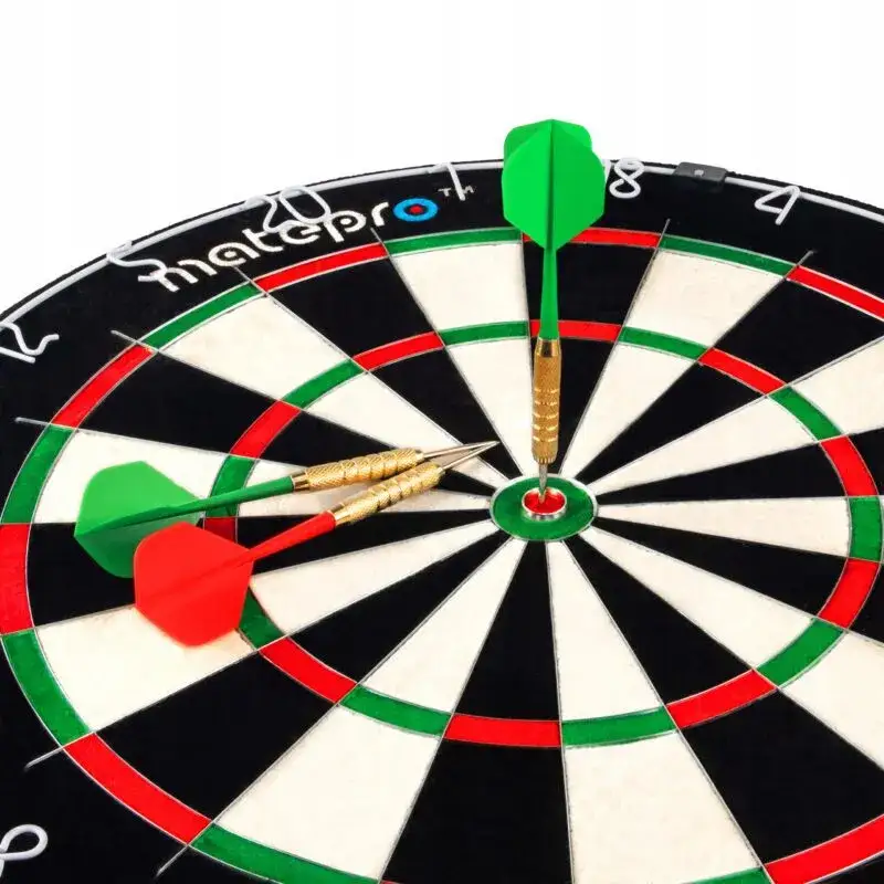 Czemu tarcza do darta to świetny i uniwersalny prezent?