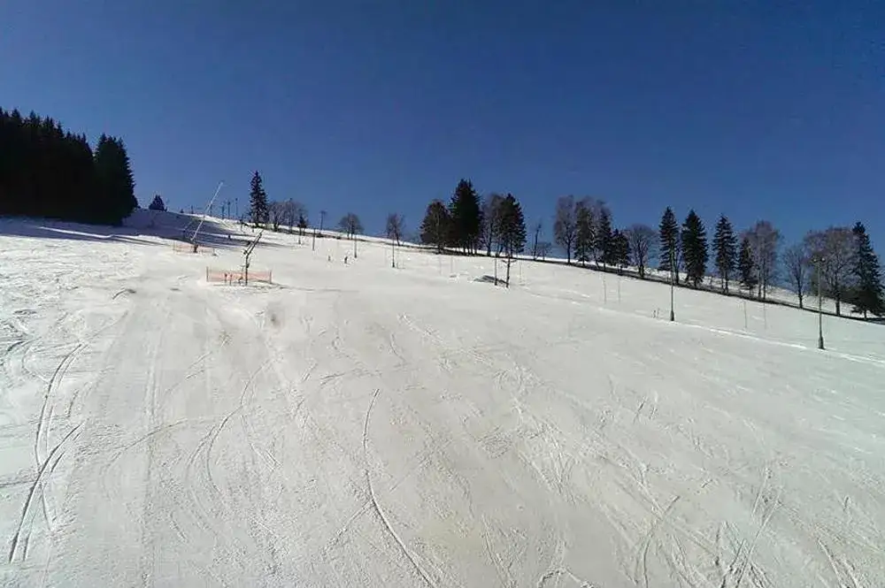 Deštné snowpark - najlepsze trasy i atrakcje dla narciarzy freestyle