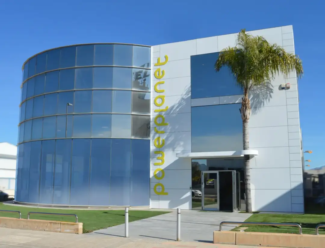 Comment savoir si mon téléphone peut se recharger sans fil facilement ?