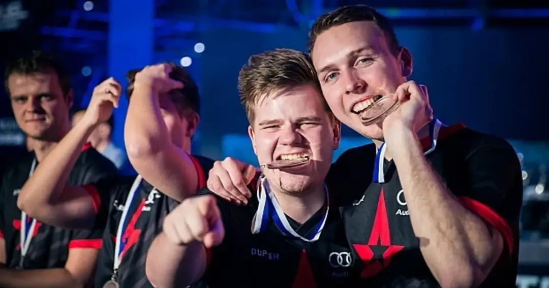 Esport jak zacząć: Kluczowe kroki do sukcesu w e-sporcie