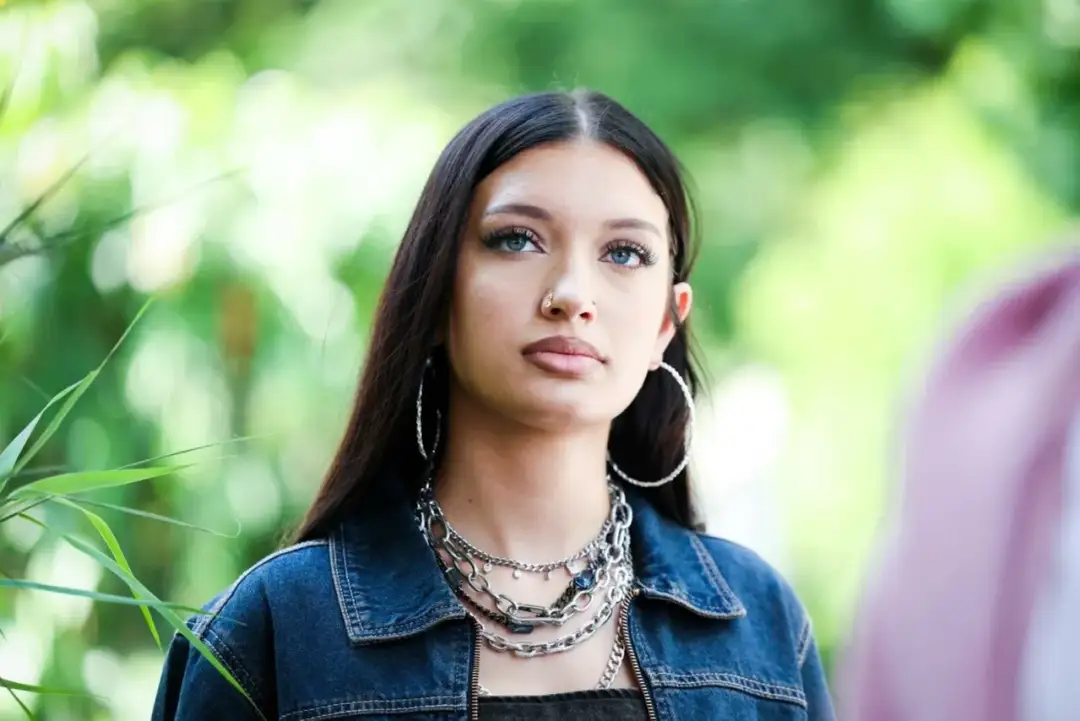 Skąd pochodzi Viki Gabor? Odkryj jej tajemnice i rodzinne korzenie