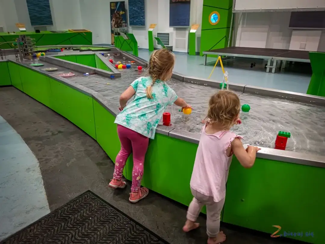 Co warto zobaczyć w Toruniu z dziećmi: najlepsze atrakcje rodzinne w mieście