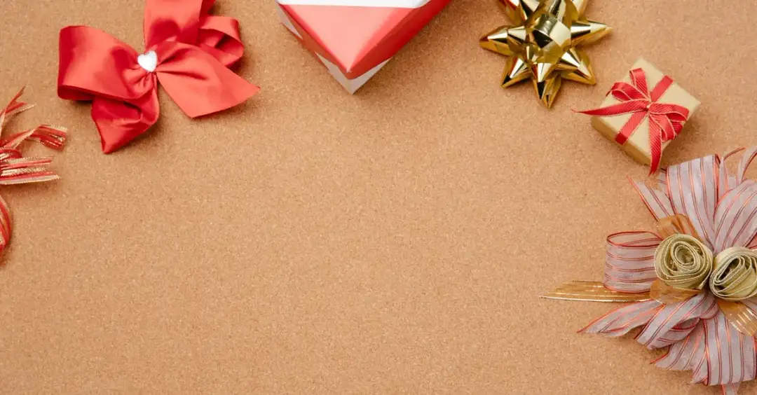 Napisz życzenia urodzinowe z serca, które wzruszą do łez! Pomysły