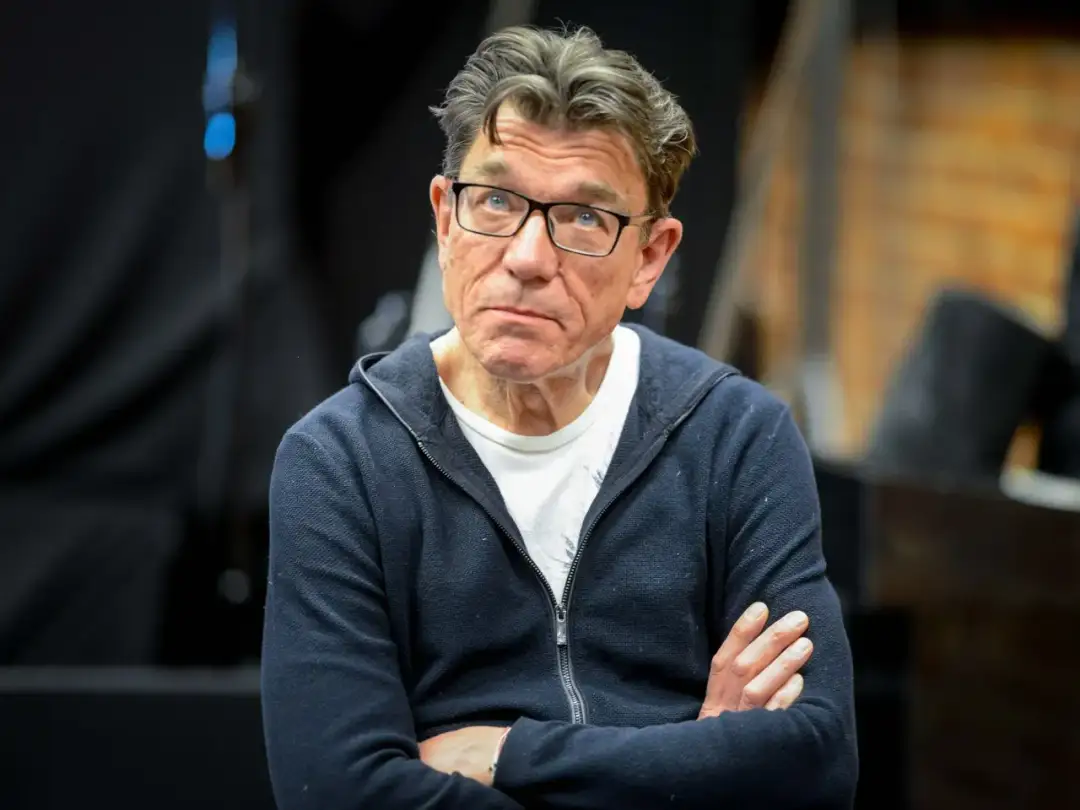 Zarobki polskich aktorów: od teatru po film - poznaj stawki