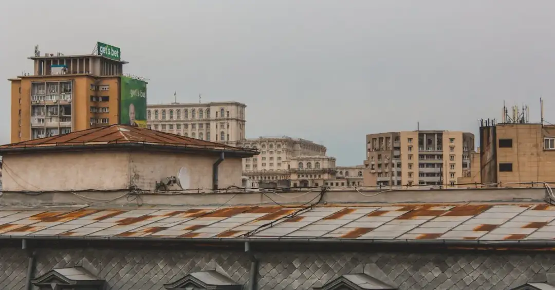 Zamek w Tyńcu: Czy opactwo skrywa średniowieczną twierdzę?