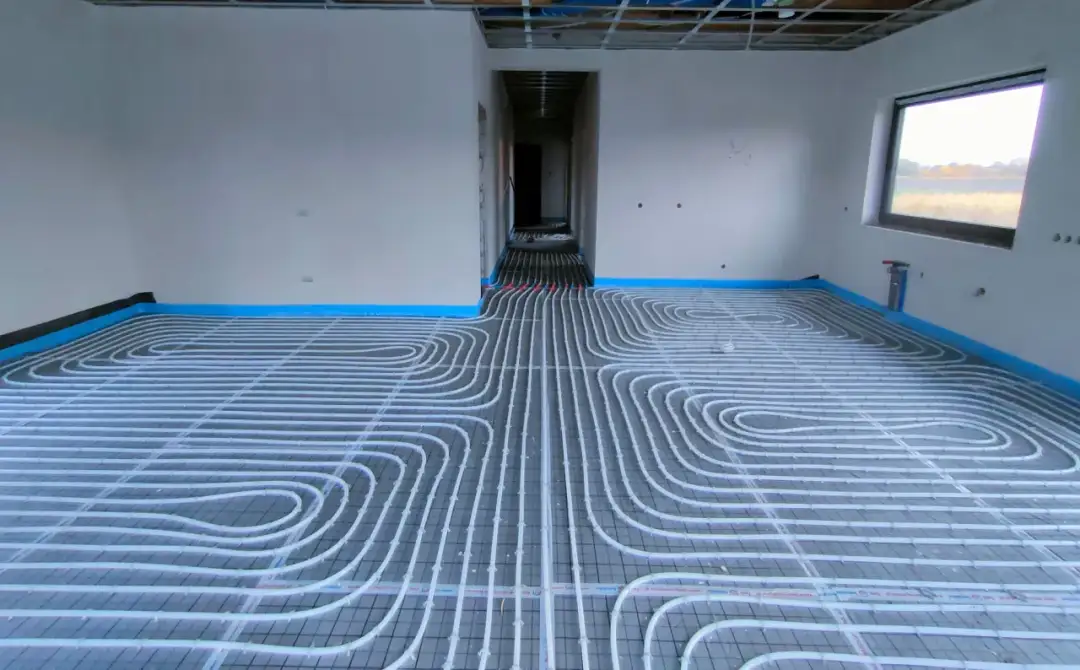 Jak często uruchamiać pompę ciepła przy podłogówce - poradnik eksperta