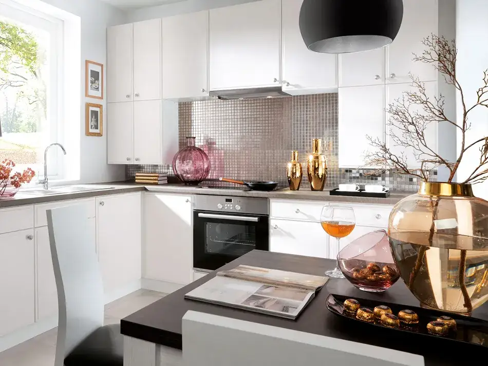 Jak urządzić piękną i wygodną kuchnię bez błędów i niepotrzebnych kosztów