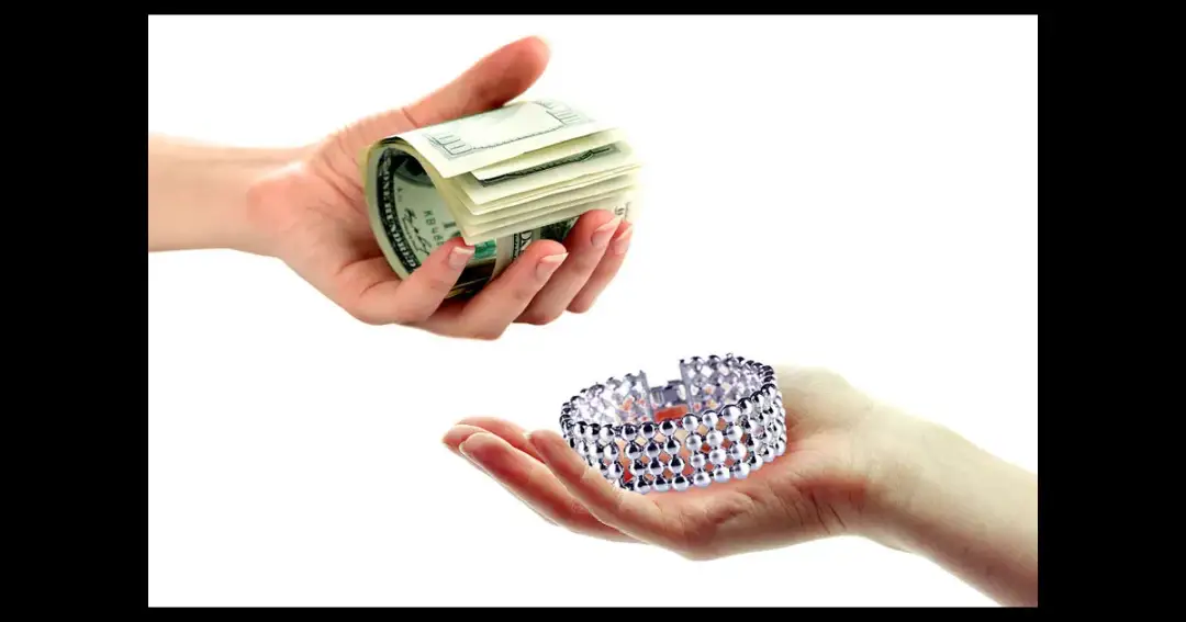 Co można oddać do lombardu? Sprawdź, co przyniesie gotówkę