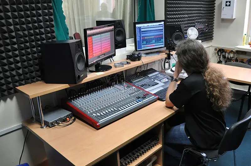 ZDZ Realizacja Dźwięku: Kompletny Program Kształcenia Audio