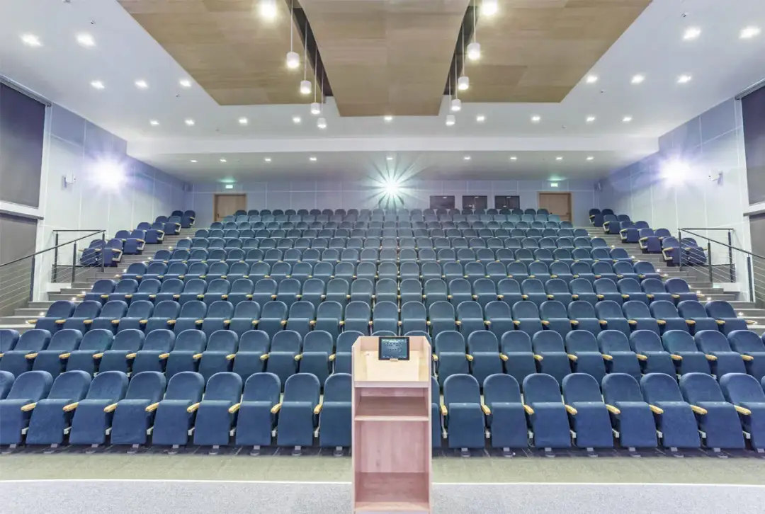 Jak wykorzystać filmy instruktażowe z Vider do nauki przed egzaminem na prawo jazdy