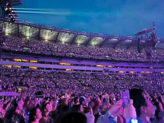 Rekordowa widownia na koncercie: miliony fanów w jednym miejscu