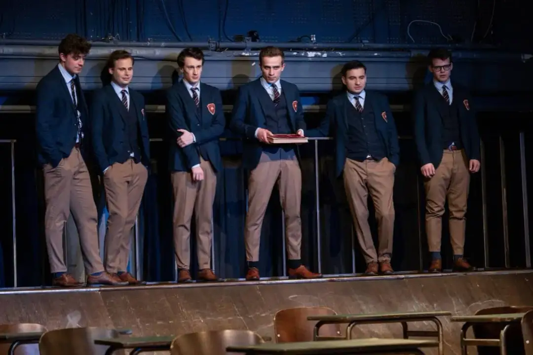 Na co do teatru w Warszawie? Odkryj najlepsze spektakle i bilety