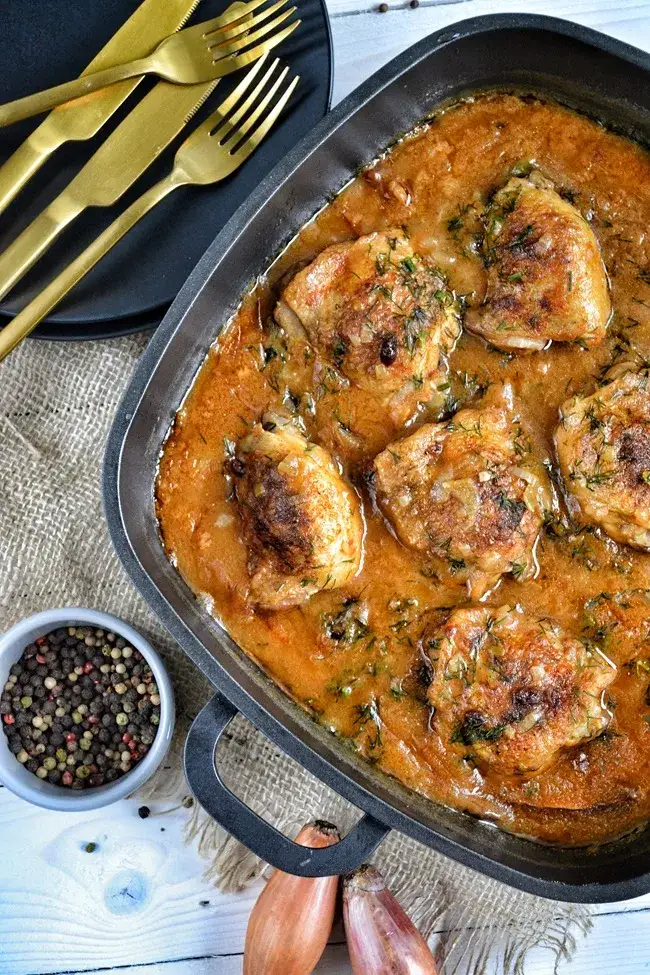 Co zrobić z udek kurczaka - pomysły na dania z udek kurczaka